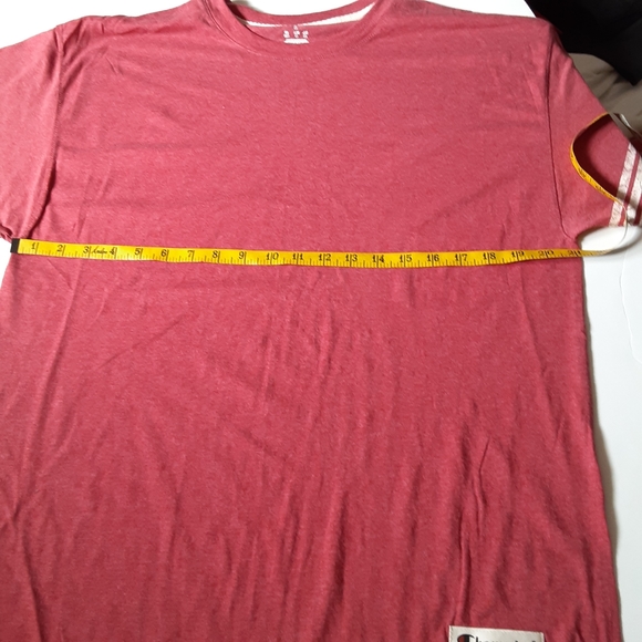 🎈SALE🎈 Sz L CHAMPION Short Sleeve Reddish pink T-shirt New w Riptag - Picture 7 of 12